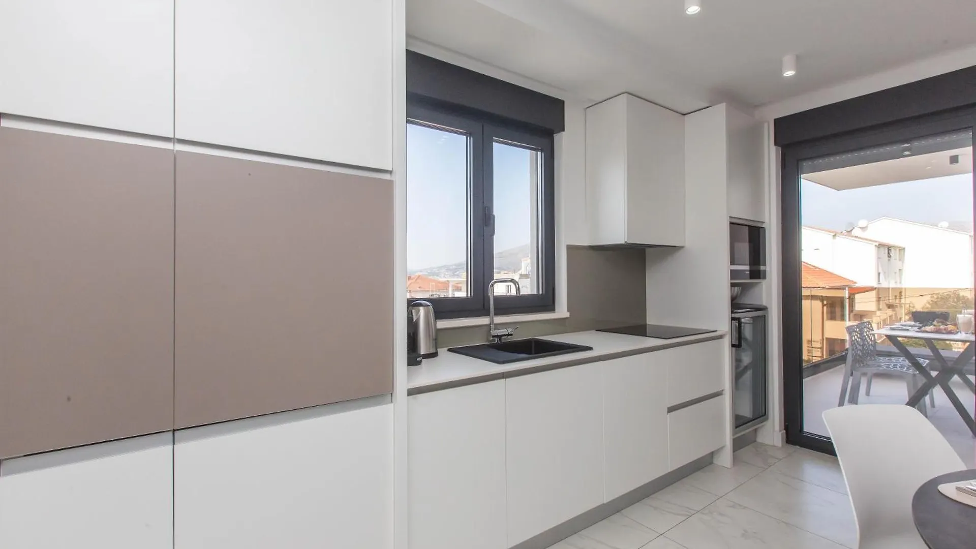 Villa 23 A Heated Pool Трогир Хорватия