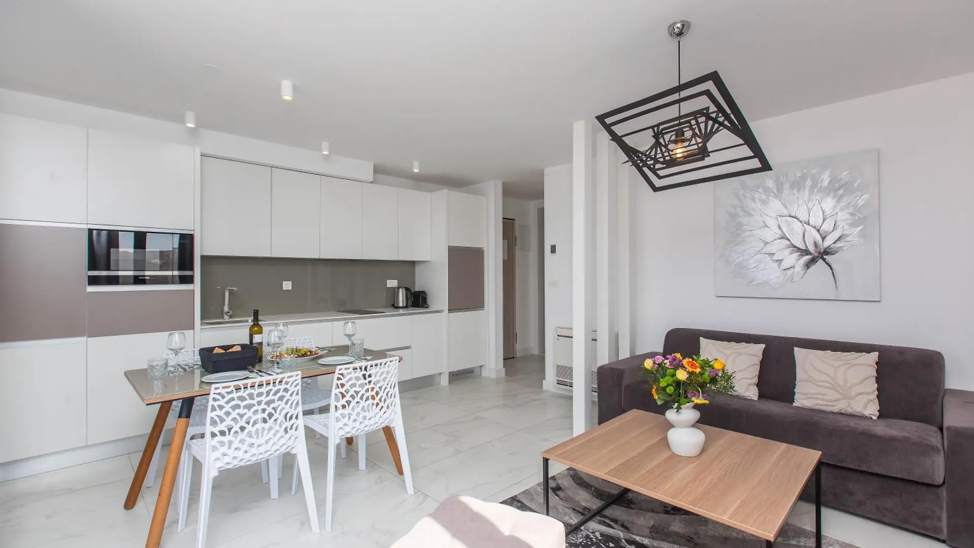Апартаменты Villa 23 A Heated Pool Трогир