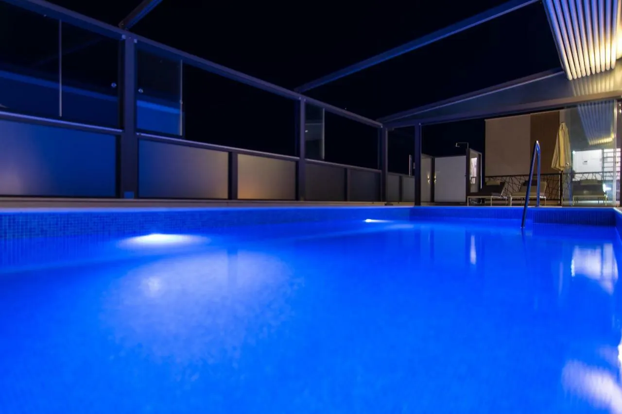 Appartement Villa 23 A Heated Pool Trogir