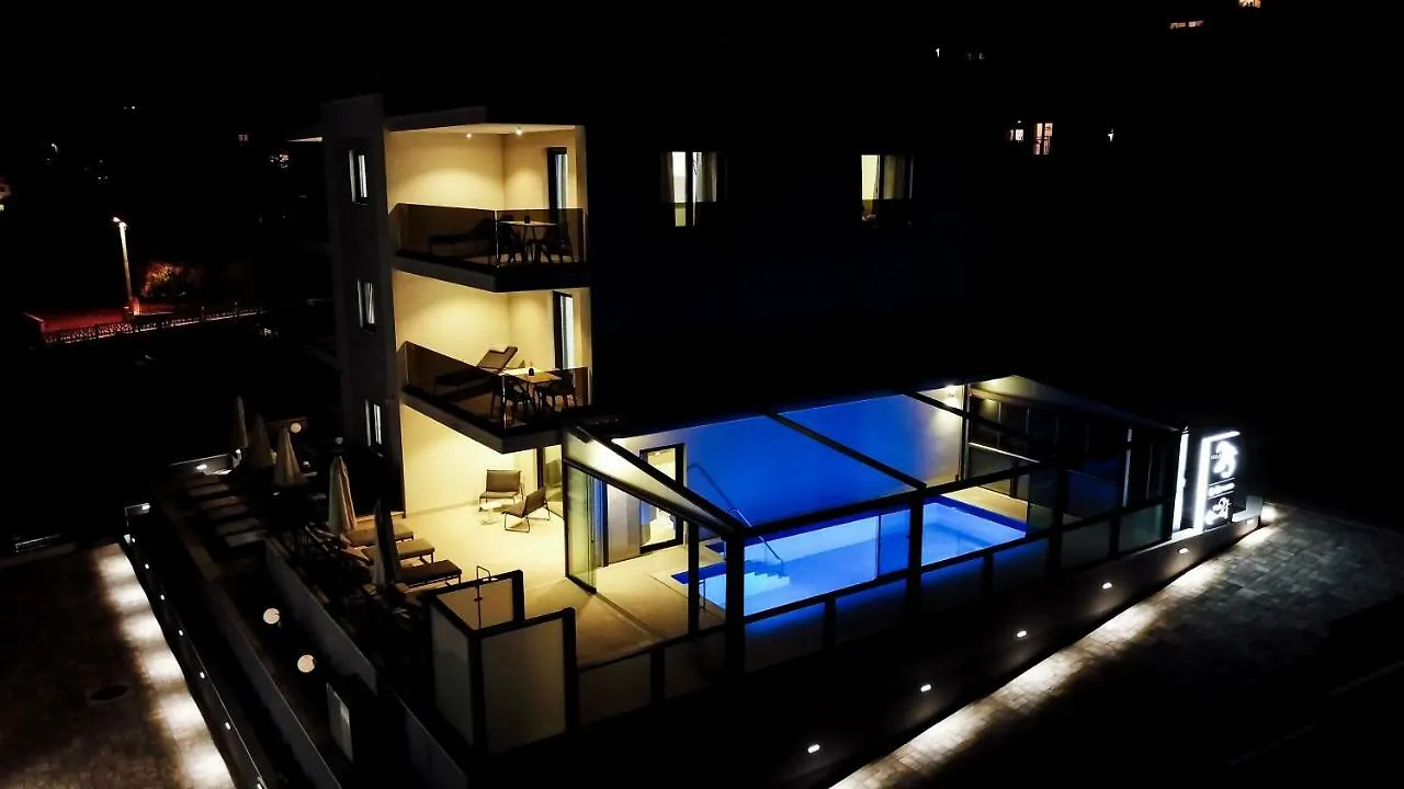 Villa 23 A Heated Pool Trogir 0*,